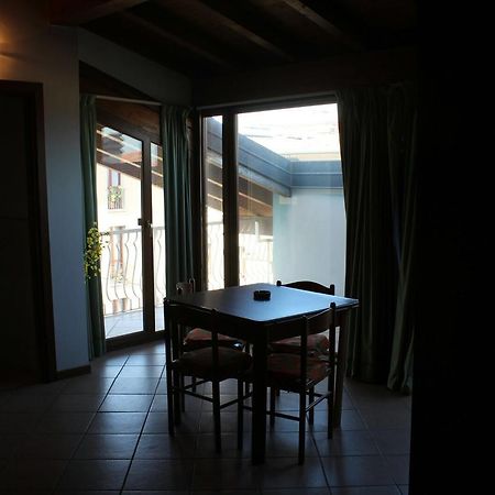 Casa Regina Apartamento Desenzano del Garda Exterior foto