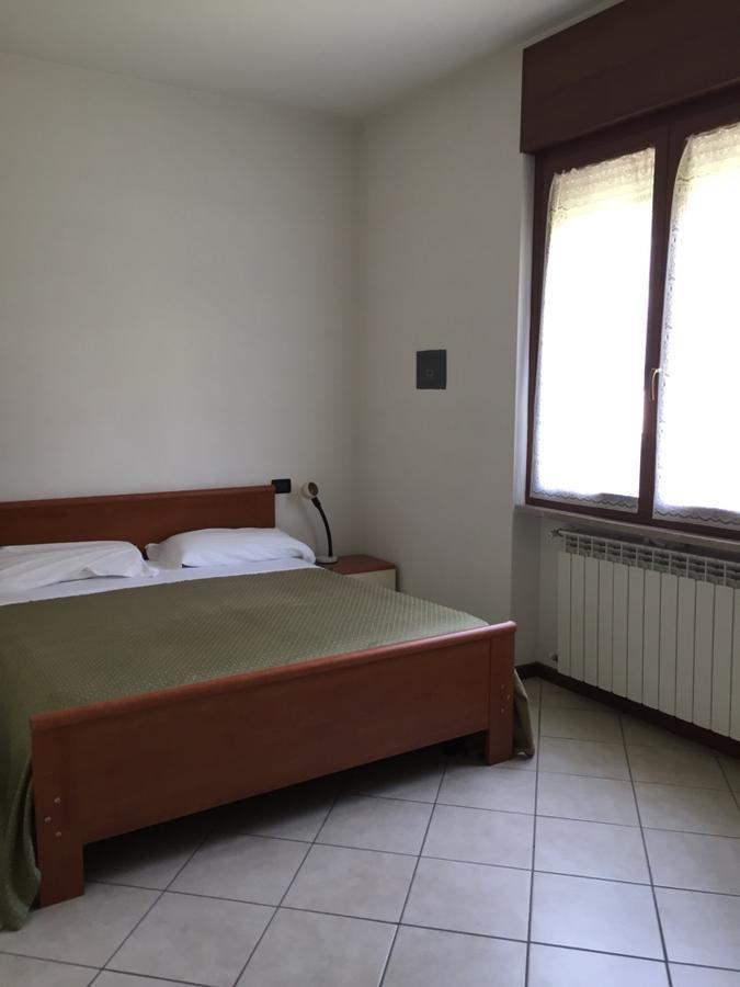 Casa Regina Apartamento Desenzano del Garda Exterior foto